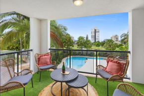 Fabulous FREE resort facilities 50m from Beach